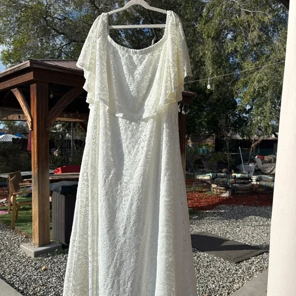 Chelsea Taylor White Lace Dress plus size - Picture 8 of 9